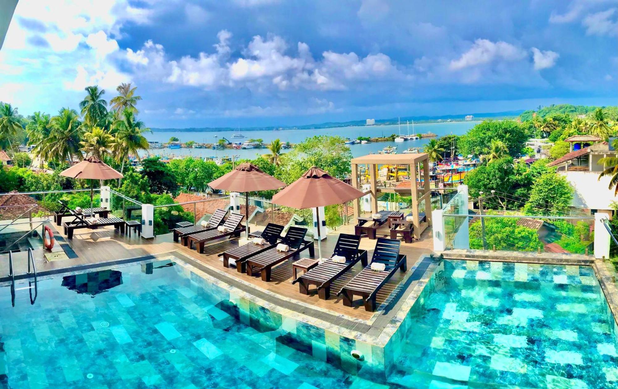 Emerald Bay Resort Mirissa Esterno foto
